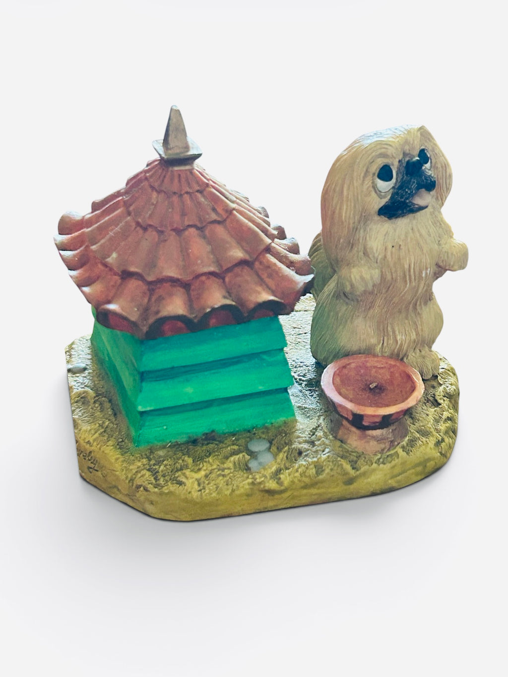 Vintage 1995 Kennel Pals Artopian Pekingese Lives in a Pagoda Figurine