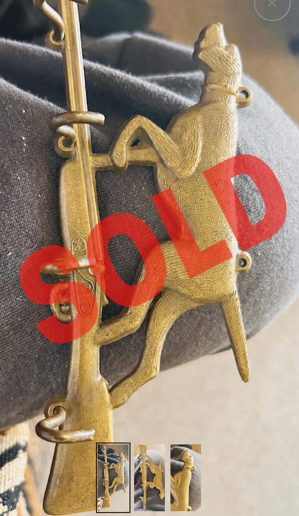 Vintage Brass Hunting Dog & Shotgun Key Rack Wall Hanging